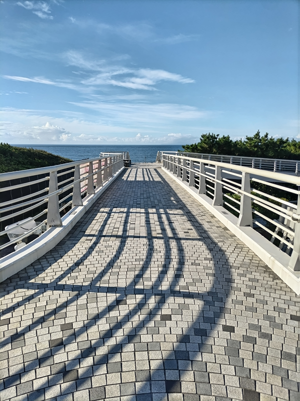 元ニートが撮影した浜須賀の奥の海岸の様子