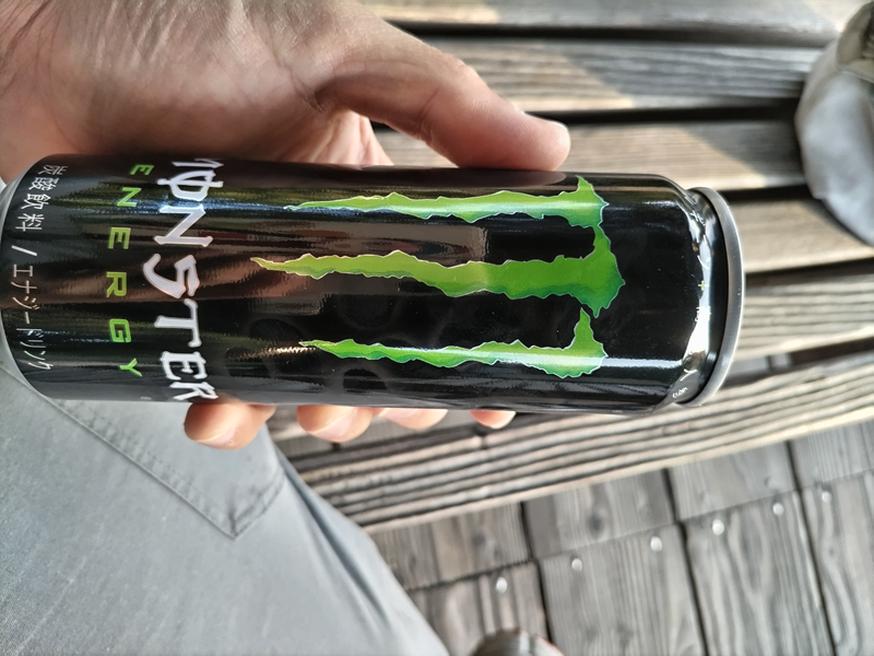 引籠りニートだった齋藤健一が朝に掴んでいたモンスターエナジー