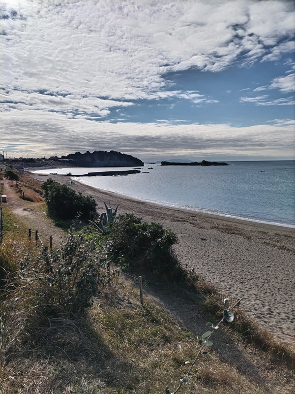 元ニート引籠りのセル齋藤が眺めていた葉山町の海岸