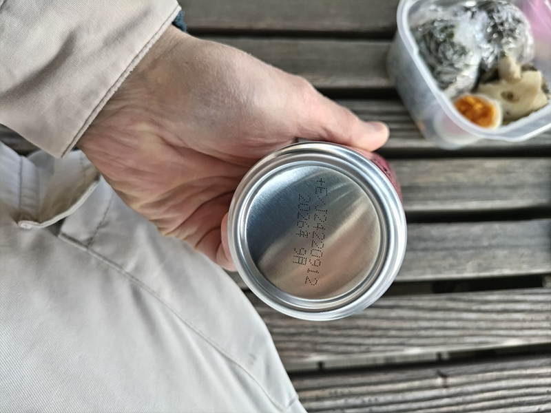 引籠りニートだったセル齋藤が持っていた銀色のモンスターエナジーの缶