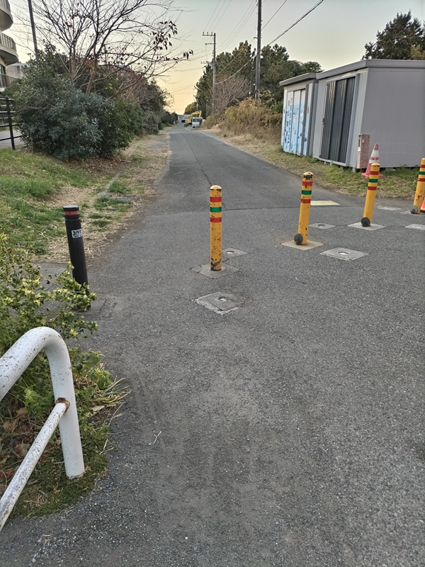 引籠りニートだったセル齋藤が見ていた茅ケ崎市内の海に至る道路