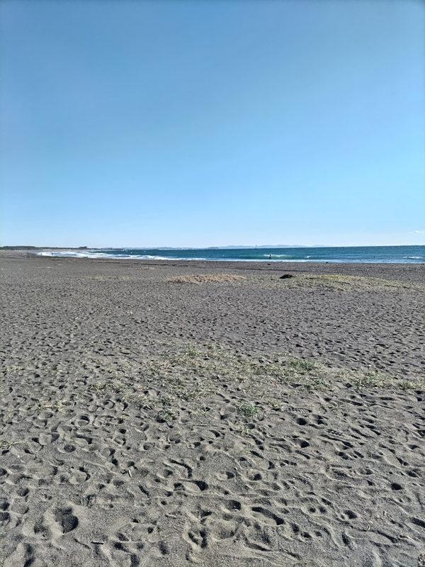 元ニートの齋藤健一が見ていた大磯海水浴場の光景